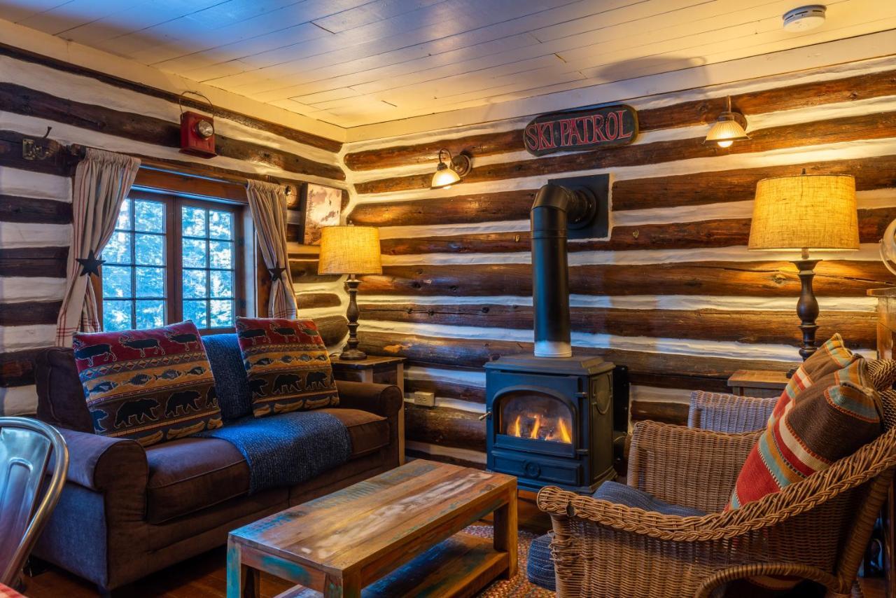 Pioneer Guest Cabins クレスティド・ビュート エクステリア 写真