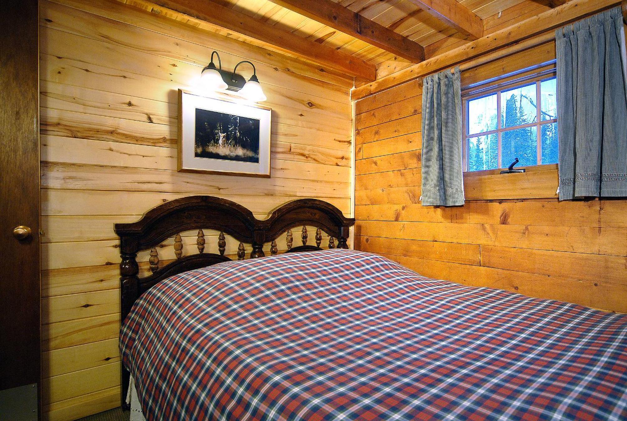 Pioneer Guest Cabins クレスティド・ビュート エクステリア 写真